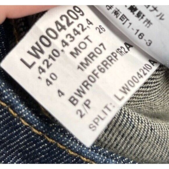 LL Bean Jeans Women's Size 2 Petite Blue Classic Fit Straight Leg - Picture 6 of 9